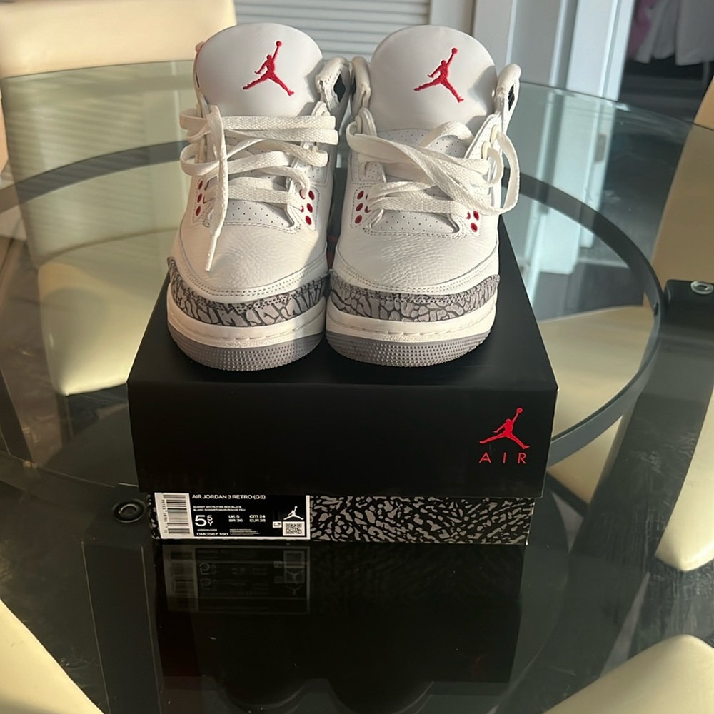 Air Jordan 3 retro 5 1/2
